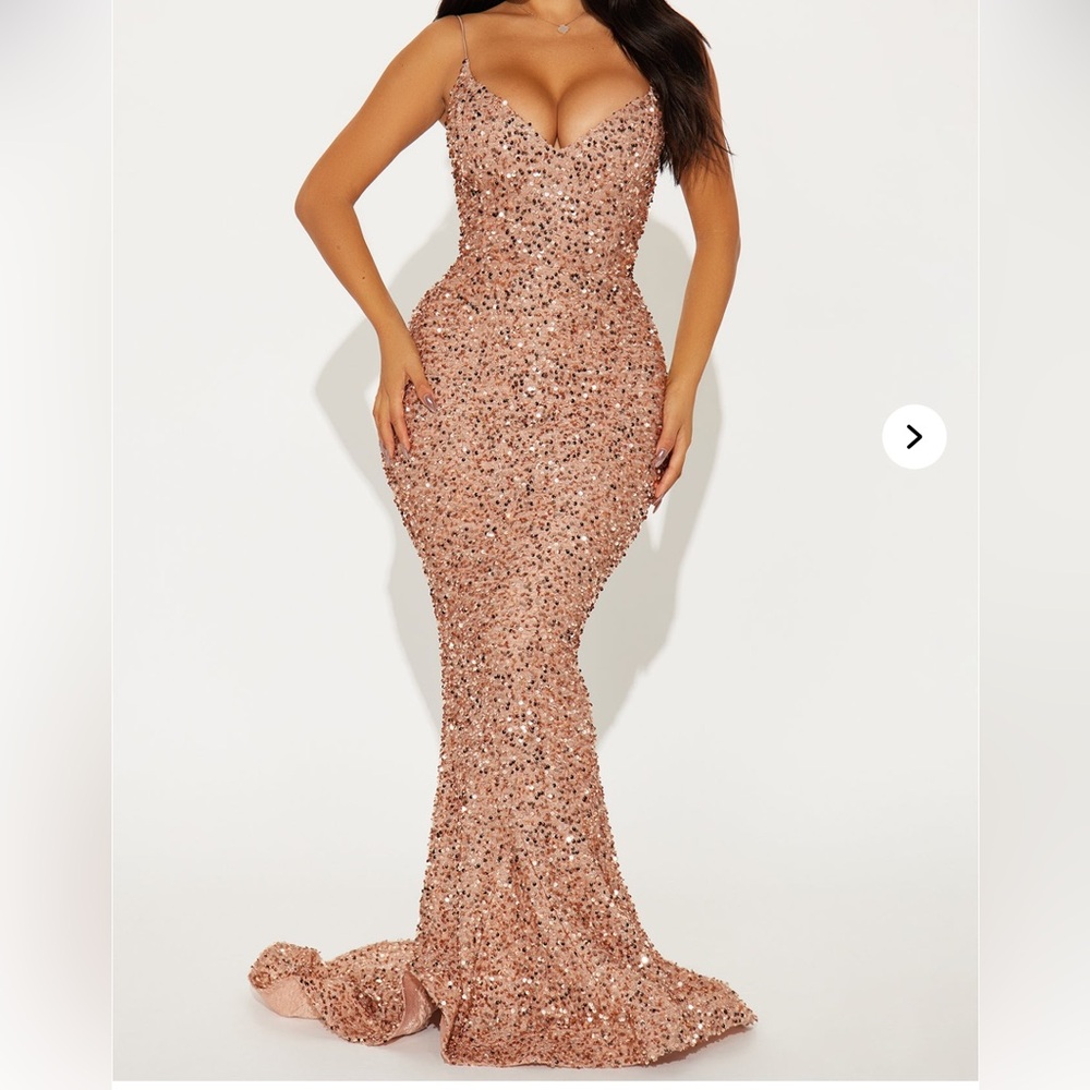 Fashion Nova Strapless Sequin Dress in Rose Gold